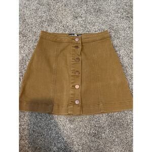 BooHoo Size 0 Womens Kahki Colored Skirt Button Up